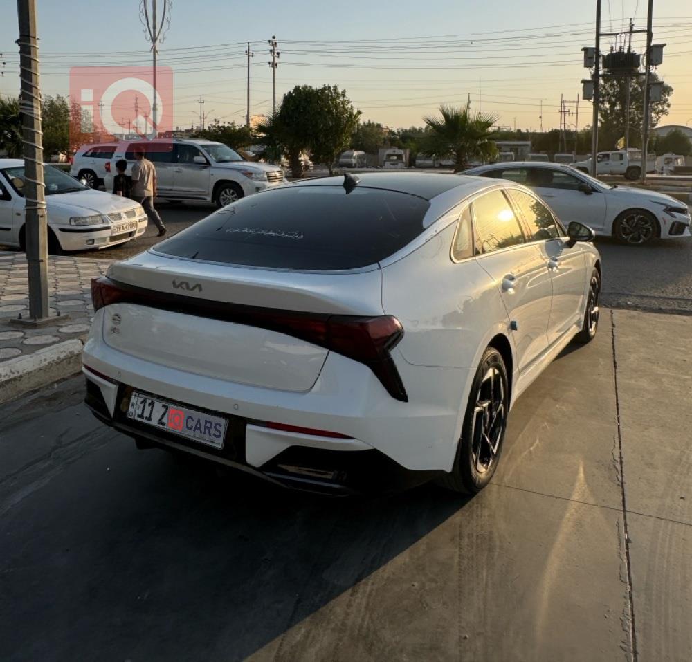 كيا K5